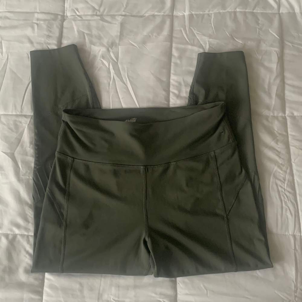 Army green Avia leggings